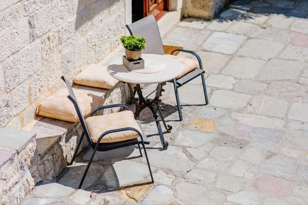 Villa Luxury Stone On The Sea With Private Pool And View Kotor Bagian luar foto